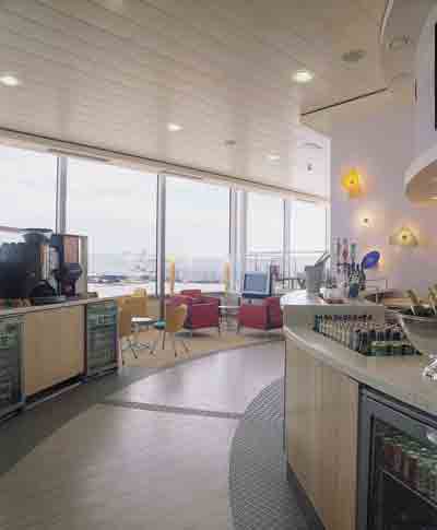 Heathrow Lounge Access- Holideck Main Lounge
