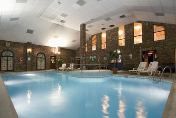 Holiday Inn swimming pool