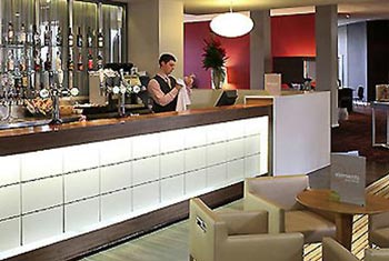 hotels at newcastle airport cheap