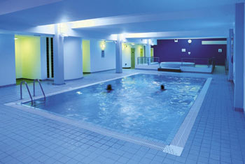 stansted radisson health club