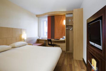 A room at the Ibis Birmingham airport