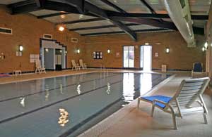 The pool at the Holiday Inn Eastleigh